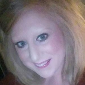 Meet your Posher, Brittni